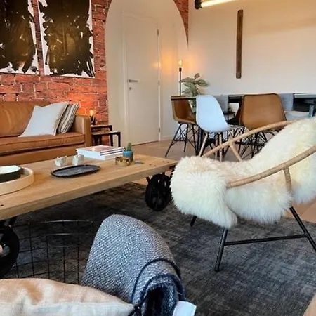 New, Trendy, Well Serviced App 1 Bedroom, Hart Of Ghent, Stunning View Apartamento *