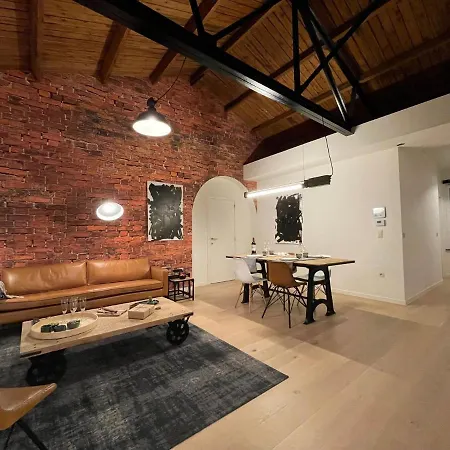 New, Trendy, Well Serviced App 1 Bedroom, Hart Of Ghent, Stunning View Apartamento