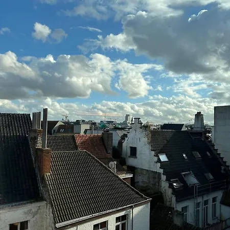 Apartamento New, Trendy, Well Serviced App 1 Bedroom, Hart Of Ghent, Stunning View *
